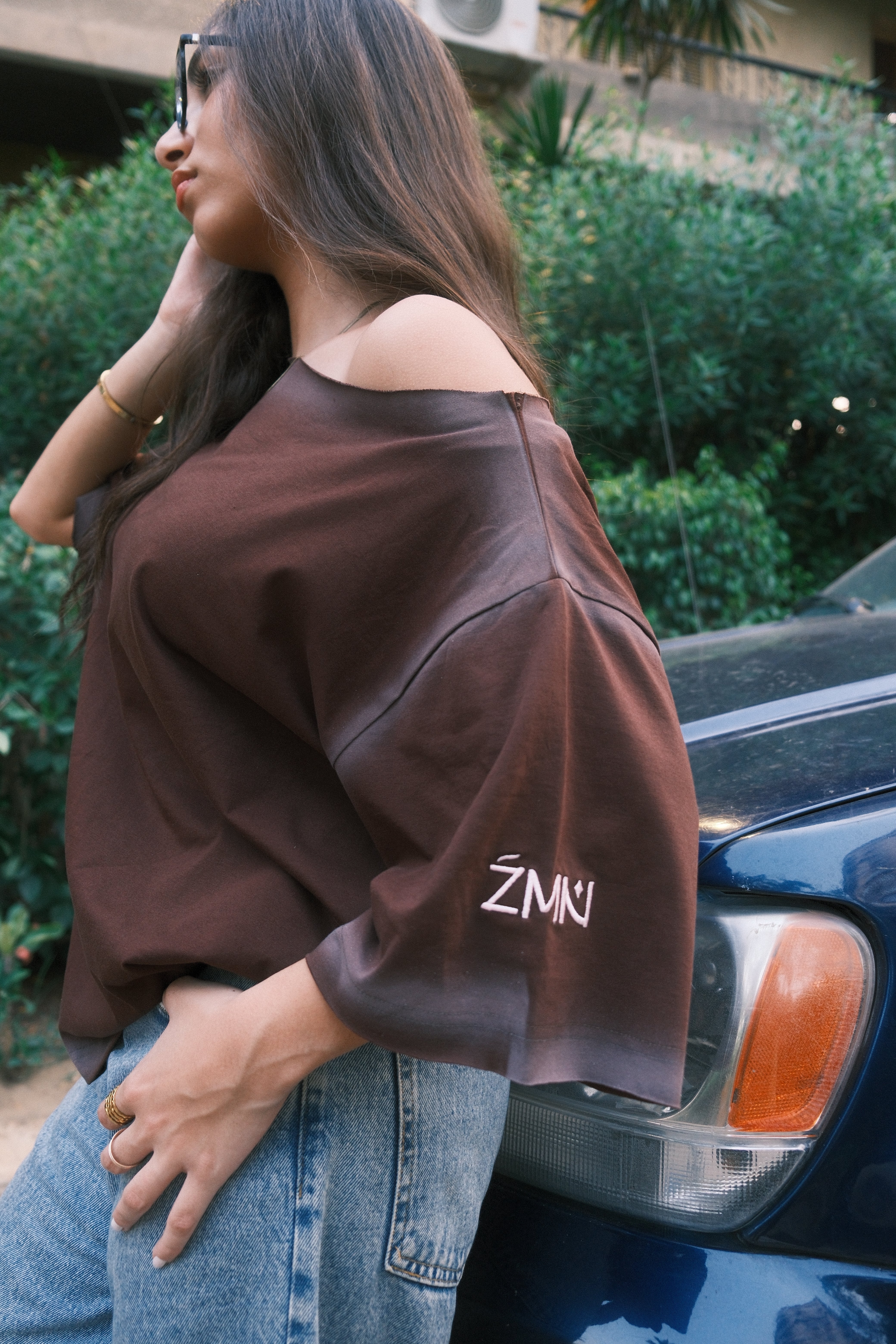 OFF-Shoulder Tee